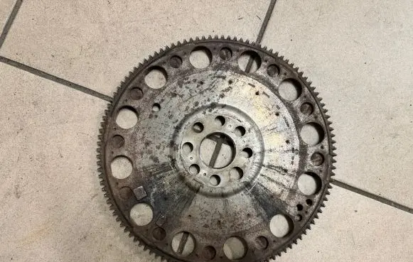 BMW 5 E39 Flywheel 2247914 2468462