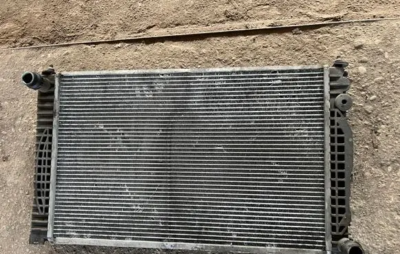 Audi A4 S4 B6 8E 8H Coolant radiator 8D0121251N 8D0121251