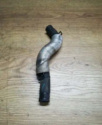 Chevrolet Lacetti Engine coolant pipe/hose