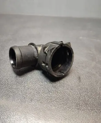 Volkswagen PASSAT B6 Engine coolant pipe/hose 1K0122291BM