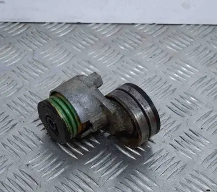 Opel Vivaro Other engine bay part
