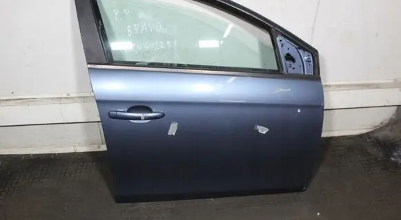 Fiat Bravo Front door