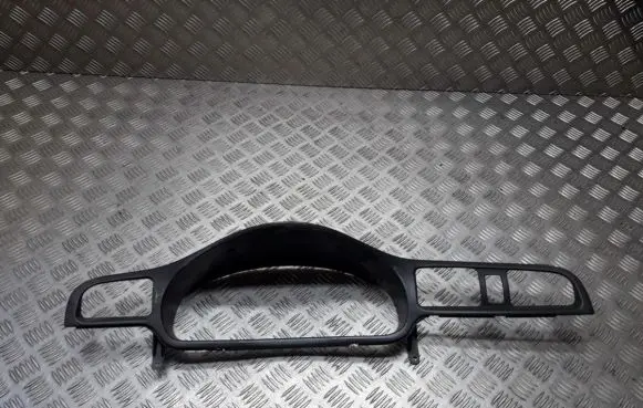 Dashboard trim