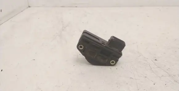 BMW 5 E39 Throttle valve 1703562 1363