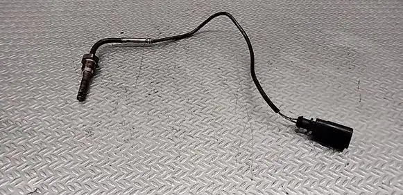 Audi A6 S6 C6 4F Exhaust gas temperature sensor 059906088A
