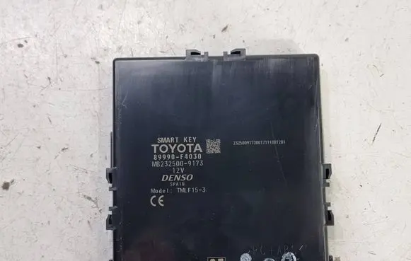 Toyota C-HR I Keyless (KESSY) go control unit/module 89990F4030