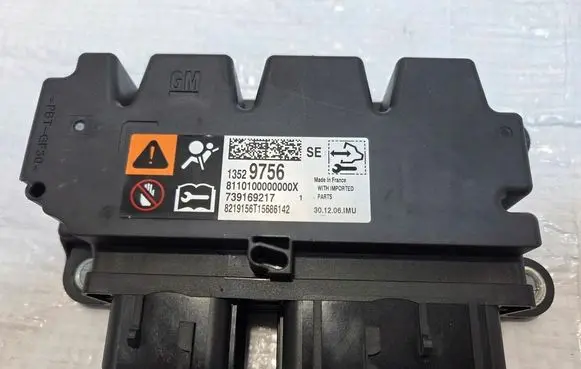 Opel Astra K Airbag control unit/module 13529756