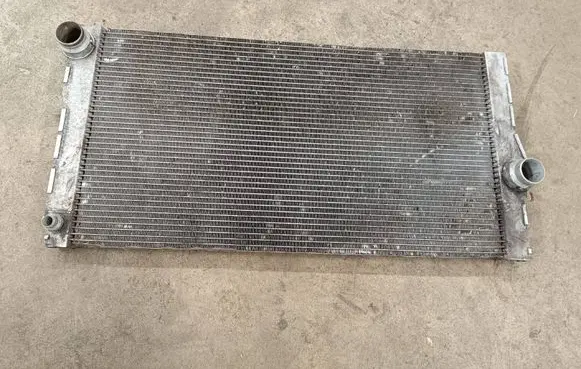 Coolant radiator