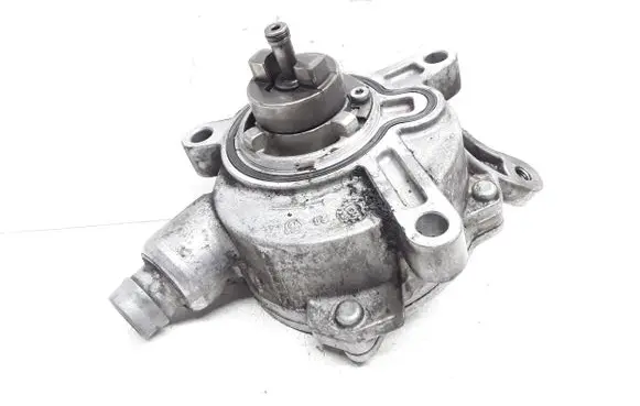 Volvo XC90 Vacuum pump 30731825
