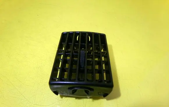 Audi 80 90 S2 B4 Dashboard side air vent grill/cover trim 893820971