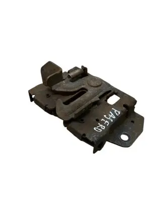 Mitsubishi Pajero Engine bonnet/hood lock/catch