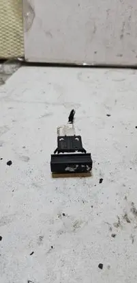 Skoda Octavia Mk2 (1Z) Traction control (ASR) switch 1Z0927133B