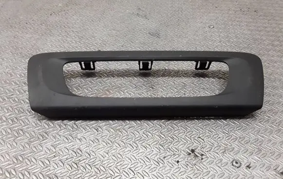 Renault Scenic III - Grand scenic III Radio/GPS head unit trim 281260004R
