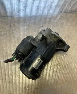 Peugeot 3008 I Starter motor M000T20872ZE 9671014680