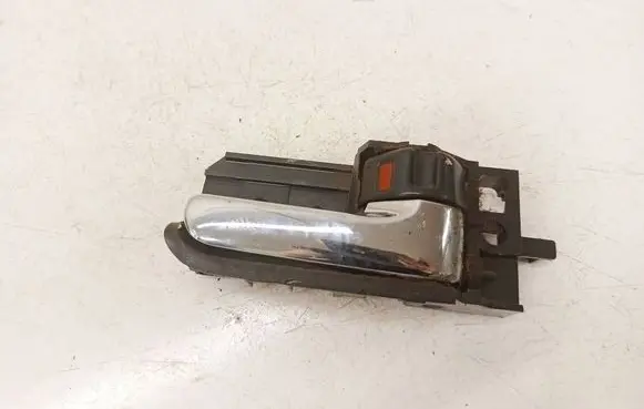 Toyota Avensis T250 Rear door interior handle 50594A1