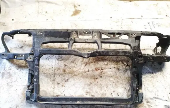 Toyota Avensis Verso Radiator support slam panel