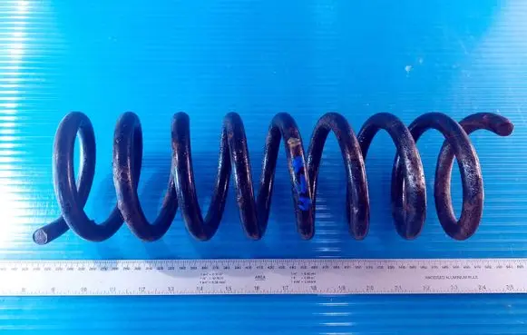 Mercedes-Benz E W210 Front coil spring
