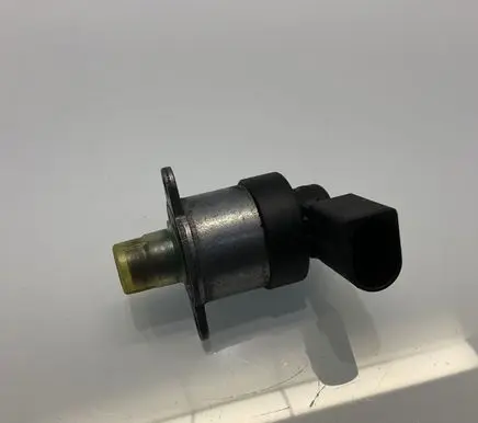 Mercedes-Benz E W211 Fuel pressure sensor 