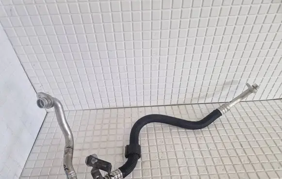 Renault Talisman Air conditioning (A/C) pipe/hose 924541804R