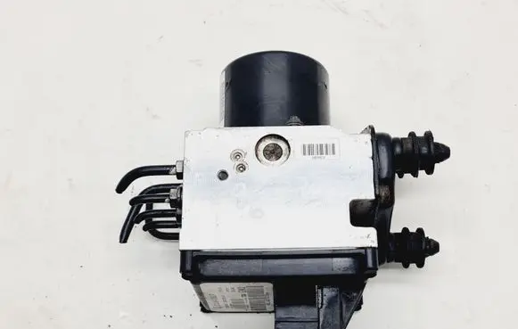 Volkswagen PASSAT B6 ABS Pump 3C0614095P