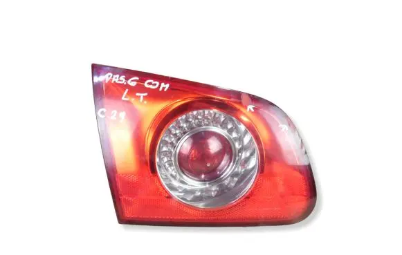 Volkswagen PASSAT B6 Rear/tail lights 
