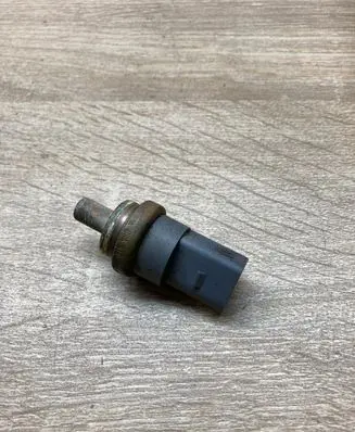 Volkswagen PASSAT B6 Coolant temperature sensor 06A919501A