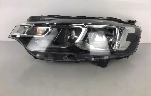 Citroen C-Elysée Headlight/headlamp 9817298480