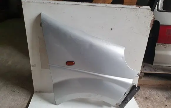 Renault Trafic II (X83) Fender