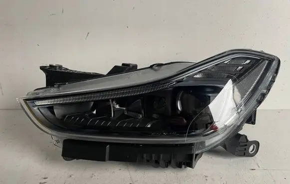 Maserati Ghibli Headlight/headlamp 0670106169 10K22T2 01XCVERTE5