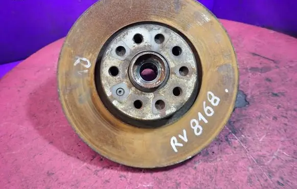 Volkswagen PASSAT CC Front wheel hub spindle knuckle
