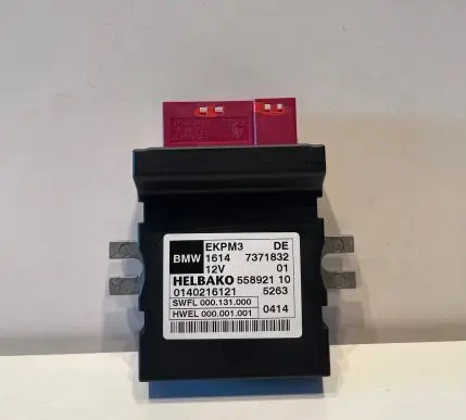 BMW 2 F22 F23 Fuel injection pump control unit/module 7371832