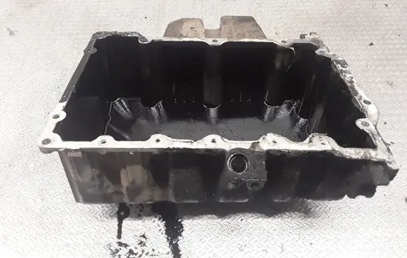 Volkswagen Polo III 6N 6N2 6NF Oil sump 045103603