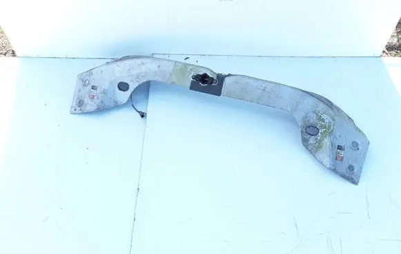 Mercedes-Benz ML W163 Top upper radiator support slam panel