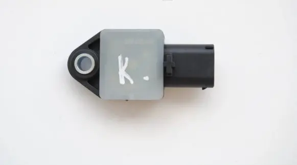 Mercedes-Benz A W169 Airbag deployment crash/impact sensor A1698202226