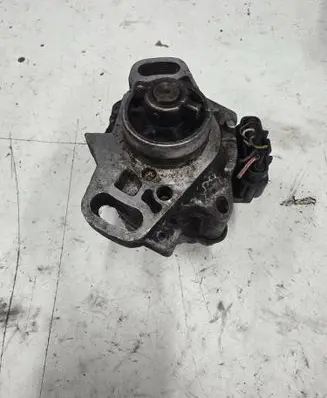 Mazda 323 F Spark distributor 5T2T60371