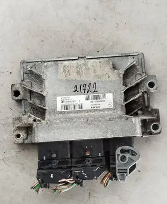 Renault Megane III Engine control unit/module 237100487r s180078141a