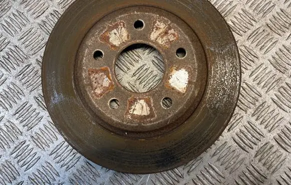 Chrysler Grand Voyager V Rear brake disc