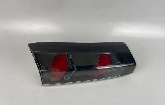 Peugeot 2008 II Rear/tail lights 9825957580