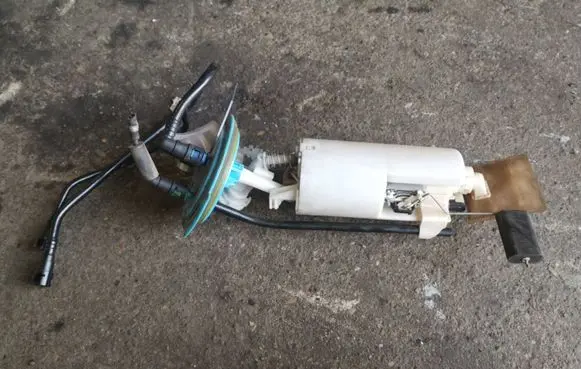 Chrysler Voyager Fuel level sensor 4809589AA