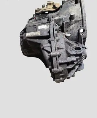 Renault Trafic III (X82) Manual 6 speed gearbox PF6040 320108718R C005302