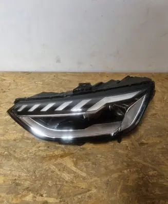 Audi A4 S4 B9 8W Headlights/headlamps set 