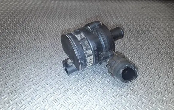 Mercedes-Benz E W211 Electric auxiliary coolant/water pump 0392023000 A2118350364