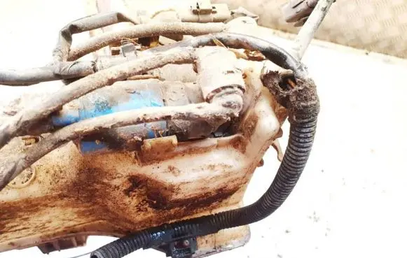 Citroen C5 Windscreen/windshield washer pump