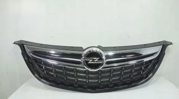 Opel Zafira C Front bumper upper radiator grill