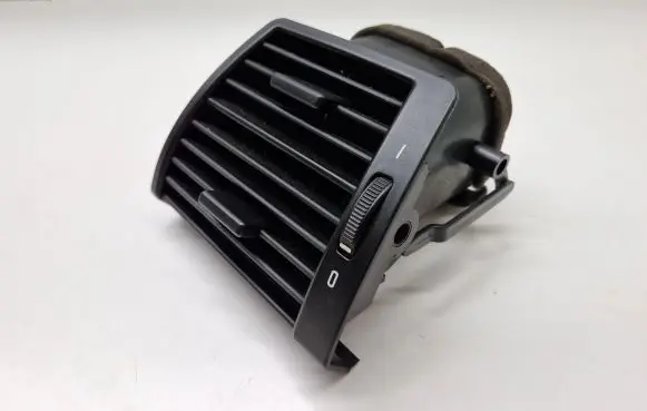 BMW X5 E53 Dashboard side air vent grill/cover trim 8402215