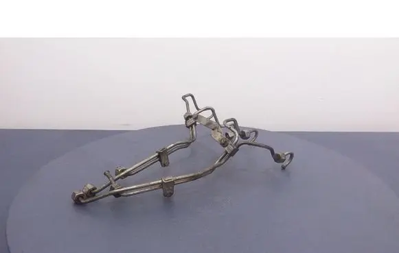 BMW 3 E36 Fuel line pipe 