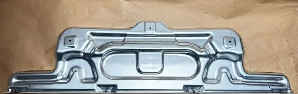 Audi Q8 Front bumper skid plate/under tray 4M8807329