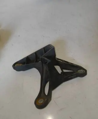 Volkswagen Golf VII Gear shift cable bracket 1K0711789G