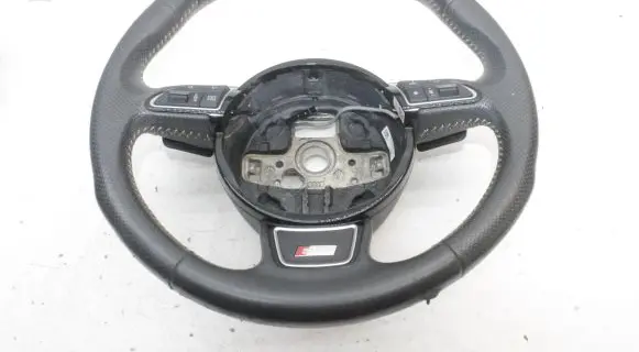 Audi Q3 8U Steering wheel 8U0419091S
