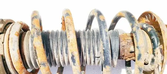 Volkswagen Golf Plus Front coil spring 